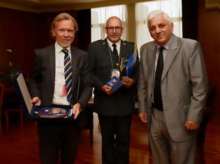 Φωτογραφία για Συνάντηση Υφυπουργού Εθνικής Άμυνας κ. Παναγιώτη Καράμπελα με τον Πρέσβη της Σουηδίας στην Ελλάδα κ. Hâkan Malmqvist και τον ΑΚΑΜ της Σουηδίας στην Ελλάδα Lt.Col. Bo-Anders Jansson στο ΥΠΕΘΑ