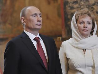 Φωτογραφία για Ρωσία: Τίτλοι τέλους για το ζεύγος Πούτιν