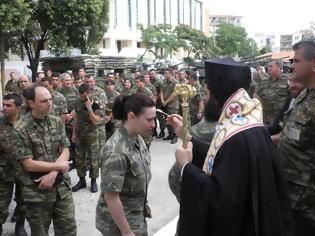 Φωτογραφία για Επίσκεψη του Μητροπολίτη Μαρωνείας στην 21η Ταξιαρχία Τεθωρακισμένων