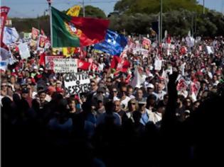 Φωτογραφία για Ψηφίστηκαν τα νέα μέτρα λιτότητας στην Πορτογαλία