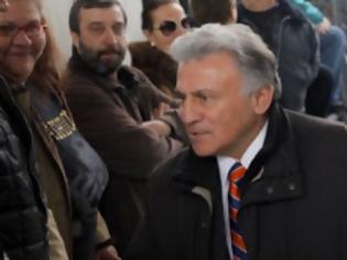 Φωτογραφία για Ψωμιάδης: Στη Βουλή, μόνο για φίλους…