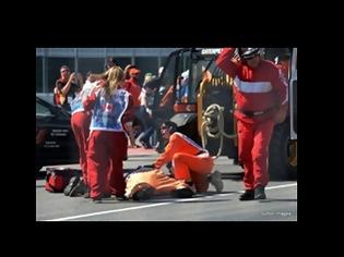 Φωτογραφία για F1: Γερανοφόρο σκότωσε κριτή (ΔΕΙΤΕ ΒΙΝΤΕΟ ΚΑΙ ΦΩΤΟ)