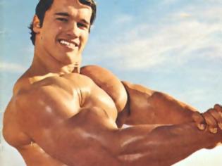 Φωτογραφία για Δείτε τον γιο του Arnold Schwarzenegger που θέλει να φτιάξει το σώμα του πατέρα του!