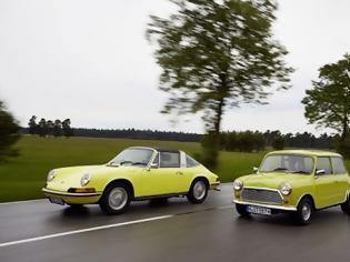 Φωτογραφία για Το κλασικό Mini συγχαίρει την Porsche 911 για τα 50ά της γενέθλια (+photo gallery)