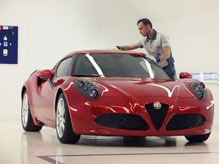 Φωτογραφία για Τελειότητα made in Italy για τη νέα Alfa Romeo 4C