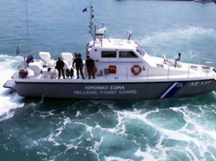Φωτογραφία για Συναγερμός - SOS από σκάφος που προσάραξε ανοιχτά της Ντίας