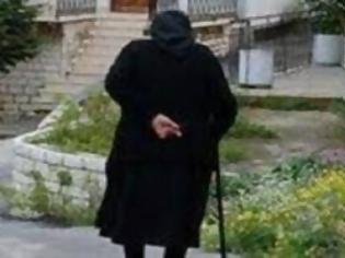 Φωτογραφία για Λάρισα: Απατεώνες κορόιδεψαν μια γιαγιά και της πήραν 600 ευρώ