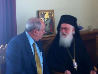 Φωτογραφία για Συνάντηση του Τ. Κουίκ με τον Αρχιεπίσκοπο Αναστάσιο