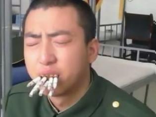 Φωτογραφία για Σοκ το κόψιμο καπνίσματος στο στρατό της Κίνας