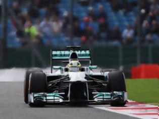 Φωτογραφία για Ο Rosberg ΝΙΚΗΤΗΣ  του επικινδυνου Βρετανικου Grand Prix