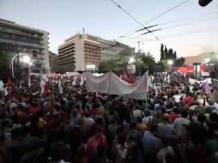 Φωτογραφία για ΣΥΡΙΖΑ: Ποιον αφορά το ακροδεξιό παραλήρημα της ΝΔ;