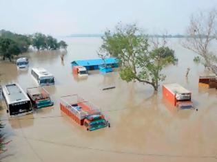 Φωτογραφία για Ουταραχάντ: Άκαρπες οι έρευνες για τους 3.000 που αγνοούνται μετά τις πλημμύρες