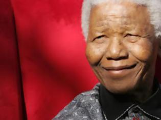Φωτογραφία για Διαψεύδει η προεδρία το «μόνιμο κώμα» του Μαντέλα