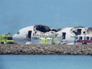 Φωτογραφία για Sυντριβή Boeing 777 της εταιρείας Asiana Airlines - Δύο νεκροί, 130 τραυματίες στο Σαν Φρανσίσκο