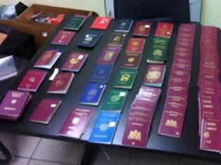Φωτογραφία για Ο Σύριος με τα ... 22 διαβατήρια πιάστηκε στη Χερσόνησο
