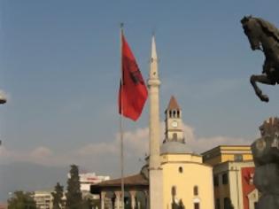 Φωτογραφία για Επιδείνωση της διαφθοράς στην Αλβανία σύμφωνα με τη Διεθνή Διαφάνεια