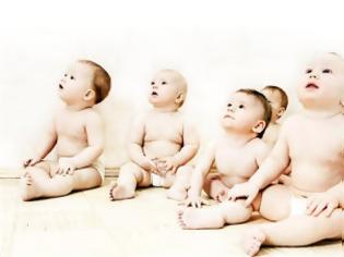 Φωτογραφία για Η κρίση «μείωσε τη γεννητικότητα στην Ελλάδα και την Ευρώπη»