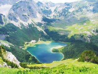 Φωτογραφία για Trnovacko: Λίμνη σε σχήμα καρδιάς!