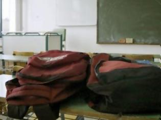 Φωτογραφία για Ξεσηκώνονται για τις λίστες της ντροπής οι εκπαιδευτικοί του Ηρακλείου
