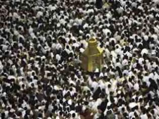 Φωτογραφία για Ο κορωνοϊός «μπλοκάρει» τους προσκυνητές στη Μέκκα