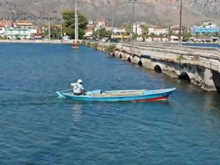 Φωτογραφία για Kινδυνεύουν με κατάρρευση τα γεφύρια του Αιτωλικού