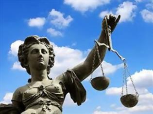 Φωτογραφία για Η επιλεκτική... τυφλότητα της Δικαιοσύνης