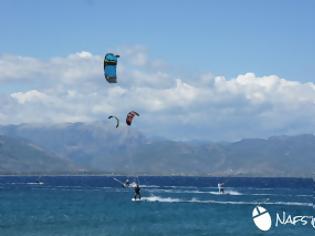 Φωτογραφία για Kite Surf... με φόντο τη Ναύπακτο !