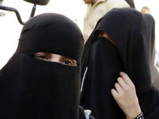 Φωτογραφία για Υεμένη: Εντεκάχρονη απειλεί ότι θα αυτοκτονήσει εάν την παντρέψουν [Video]