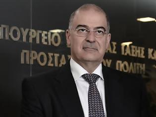 Φωτογραφία για Στον κόσμο του ο κόντε Δένδιας!