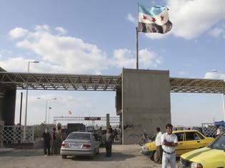 Φωτογραφία για Syrian Kurdish Forces Surround Border Crossing