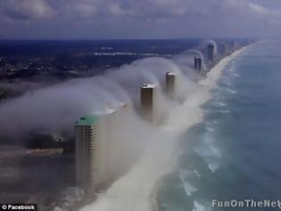 Φωτογραφία για Φλόριντα: Απίστευτο τσουνάμι αέρα