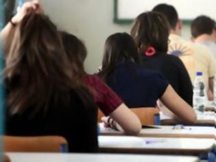 Φωτογραφία για Ελληνικός παραλογισμός: Διορίστηκαν 29 καθηγητές για 8 μαθητές!