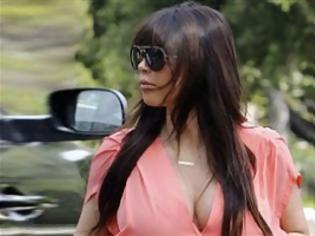 Φωτογραφία για Ξαναβρίσκει τη φόρμα της η Kim Kardashian