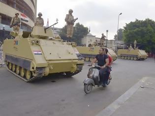 Φωτογραφία για Τουλάχιστον 200 υποστηρικτές του Μόρσι νεκροί την Αίγυπτο