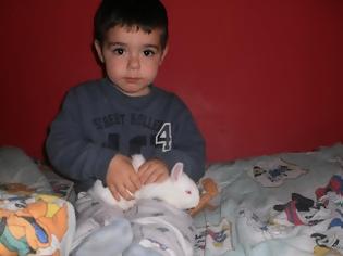 Φωτογραφία για Ο 3χρονος Κωνσταντίνος ζητάει τη Βοήθεια μας
