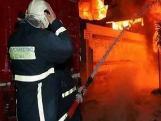 Φωτογραφία για Αποθήκη τυλίχθηκε στις φλόγες στο Μεσολόγγι