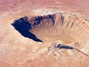 Φωτογραφία για Τεράστιος κρατήρας από μετεωρίτη στην έρημο!