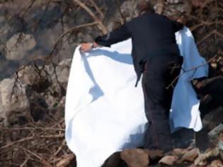 Φωτογραφία για Ναύπακτος: Βρέθηκε πτώμα άνδρα με πολτοποιημένο κεφάλι στο Γρίμποβo!