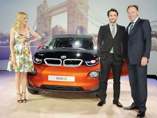 Φωτογραφία για Η Sienna Miller και ο James Franco γιόρτασαν την παγκόσμια πρεμιέρα του BMW i3. Θεαματικό λανσάρισμα του πρώτου πλήρως ηλεκτρικού οχήματος παραγωγής του BMW Group στο Λονδίνο