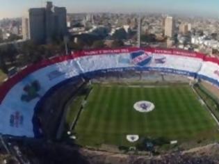 Φωτογραφία για Δείτε την μεγαλύτερη σημαία του κόσμου σε γήπεδο ποδοσφαίρου!