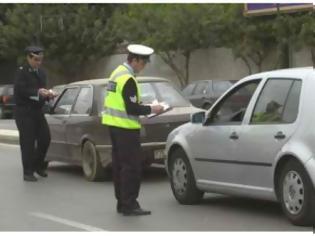 Φωτογραφία για Η Τροχαία μοίραζε κλήσεις όλο το Σάββατο -1.132 παραβάσεις για παράνομη στάθμευση