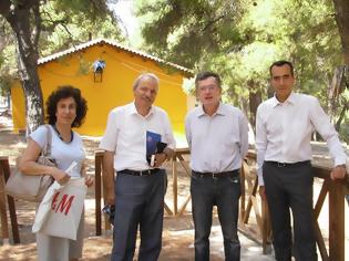 Φωτογραφία για Επισκέψεις και αυτοψία ΥΦΥΠΕΞ Κυριάκου Γεροντόπουλου στις κατασκηνώσεις της Γενικής Γραμματείας Αποδήμου Ελληνισμού (ΓΓΑΕ)