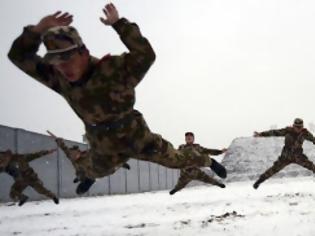 Φωτογραφία για 15 φωτογραφίες από την βάναυση κινεζική παραστρατιωτική εκπαίδευση