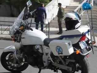 Φωτογραφία για Μοίρασε 541 «ραβασάκια» στο κέντρο η τροχαία την Τετάρτη