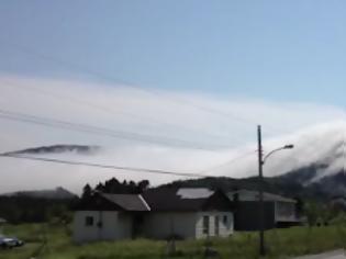 Φωτογραφία για Ομίχλη-τέρας «καταπίνει» περιοχή στον Καναδά! [video]