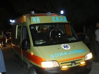 Φωτογραφία για Ένας νεκρός και 2 παιδιά σοβαρά τραυματισμένα, από σύγκρουση λεωφορείου με ΙΧ στην Περίβλεπτο Ιωαννίνων!
