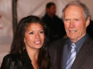 Φωτογραφία για Η αλήθεια πίσω από το διαζύγιο του Clint Eastwood