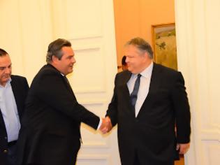 Φωτογραφία για Δήλωση του πρόεδρου των Ανεξάρτητων Ελλήνων Πάνου Καμμένου μετά τη συνάντηση του με τον υπουργό εξωτερικών Ευάγγελο βενιζελο για τις εξελιξεις στη συρια