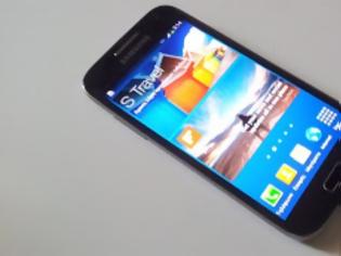 Φωτογραφία για Samsung Galaxy S4 Mini review: Μικρό...στο μάτι!