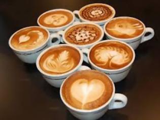 Φωτογραφία για Μάθε την τέχνη του cappuccino latte και τα μυστικά για να φτιάξεις σχέδια στον αφρό